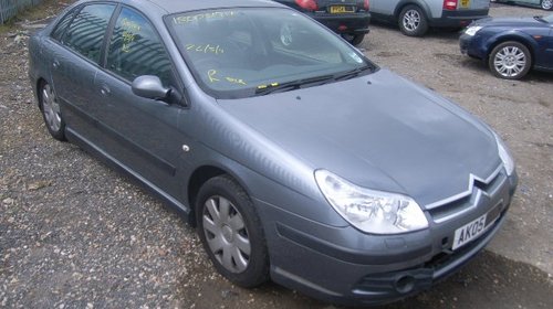 Dezmembrez Citroen C5 ll din 2005, 1.6d