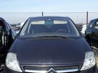 Dezmembrez Citroen C8 Peugeot 807