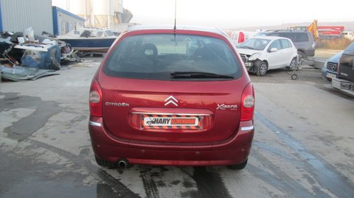 Dezmembrez citroen xsara picasso 1.6 hdi din 2005