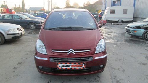 Dezmembrez citroen xsara picasso 1.6 hdi din 