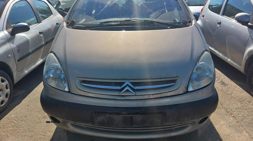 Dezmembrez CITROEN XSARA PICASSO 1.8 B DIN 20