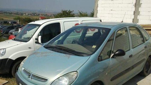 Dezmembrez Citroen Xsara Picasso 1600 benzina