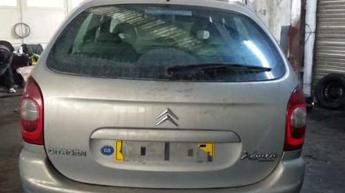 Dezmembrez Citroen Xsara Picasso 2.0 HDI 66kw 90cp 2003