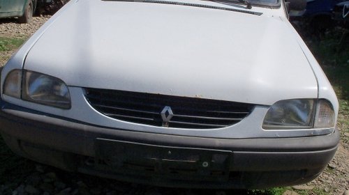 Dezmembrez Dacia 1310, an 2004