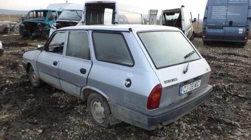 Dezmembrez Dacia 1310 an 99.