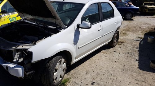 Dezmembrez Dacia Logan 1.5 dci an 2011