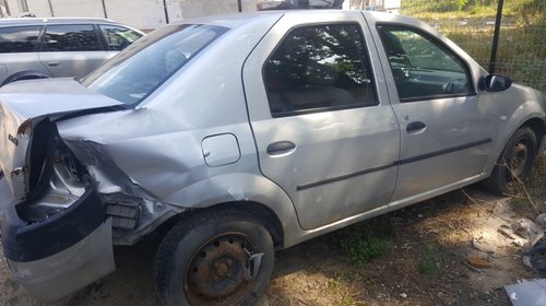 Dezmembrez Dacia Logan 1.5 dci euro 4 tip motor K9K an 2008