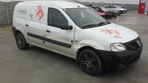 Dezmembrez Dacia Logan 1.5 dci K9K 2009