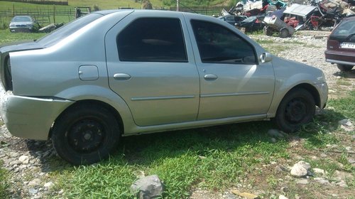 Dezmembrez dacia logan 1,5 dci