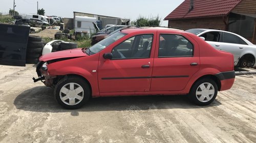 Dezmembrez Dacia Logan 2005 limuzina 1400