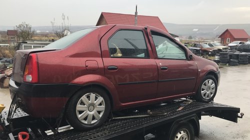 Dezmembrez Dacia Logan 2005 limuzina 1600 benzina