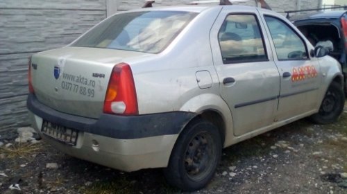 Dezmembrez Dacia Logan an 2005 motorizare 1.6