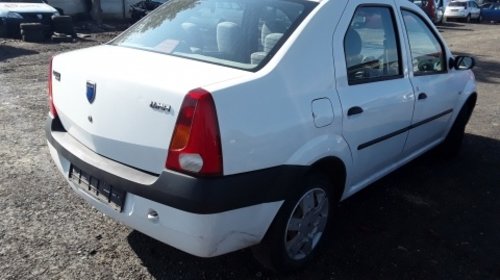 Dezmembrez Dacia Logan, an 2006, motorizare 1.4, Benzina, kw 55, caroserie Limuzina