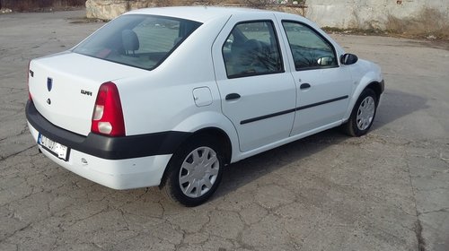 Dezmembrez dacia logan an 2006