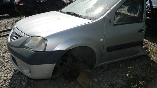 Dezmembrez Dacia Logan din 2004