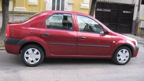 Dezmembrez Dacia Logan din 2006