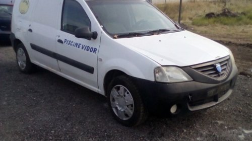 Dezmembrez Dacia Logan MCV an 2007 motorizare