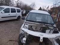 Dezmembrez dacia logan MCV an 2008