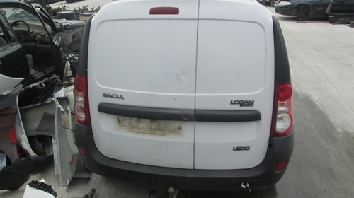 Dezmembrez dacia logan van 1.5 dci e4 din 2009