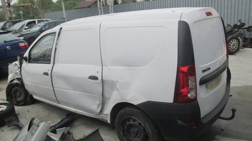 Dezmembrez dacia logan van 1.5 dci e4 din 200