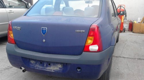 Dezmembrez dacia logan