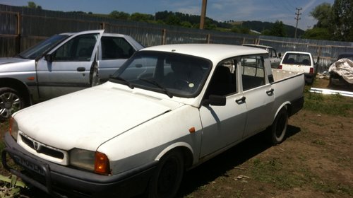 Dezmembrez dacia pick up 1,6 benzina