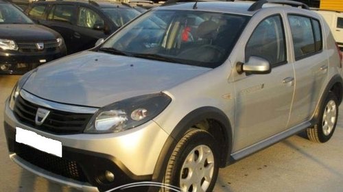Dezmembrez Dacia Sandero 1.2 benzina din 2011