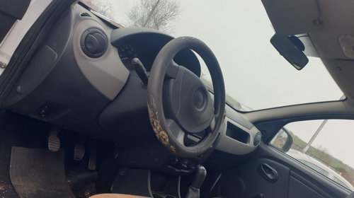 Dezmembrez Dacia Sandero 1.4 MPI euro 5