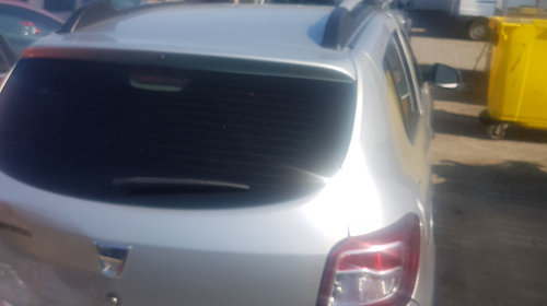 Dezmembrez Dacia Sandero 2 2014 Hatchback 1.5 DCI, 66 kw , cod motor K9K-C6, E5