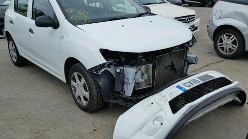 Dezmembrez Dacia Sandero 2 motorizare 0,9 TCE