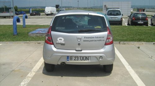 Dezmembrez Dacia Sandero 2010 1.4i full