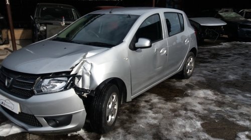 Dezmembrez Dacia Sandero 2015 HATCHBACK 0,9TCE