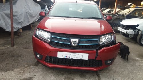 Dezmembrez Dacia Sandero 2015 hatchback 1,5 dci