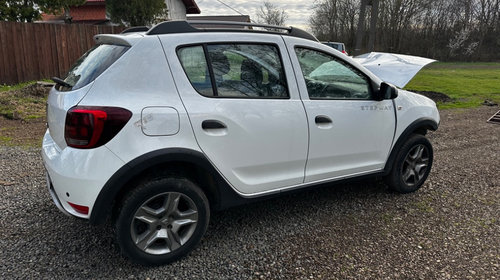 Dezmembrez Dacia Sandero Stepway 1.5 BlueDci K9K U872 95 cai 70.000 km an 2020