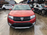 Dezmembrez Dacia Sandero Stepway 2015 Hatchback 1.5 Dci