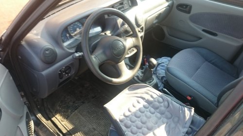 Dezmembrez Dacia Solenza 1,4 MPI 2005