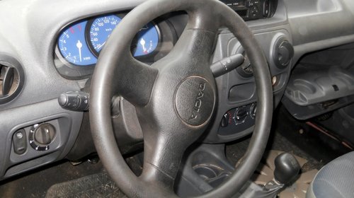 Dezmembrez Dacia Solenza 1.4 mpi an 2005