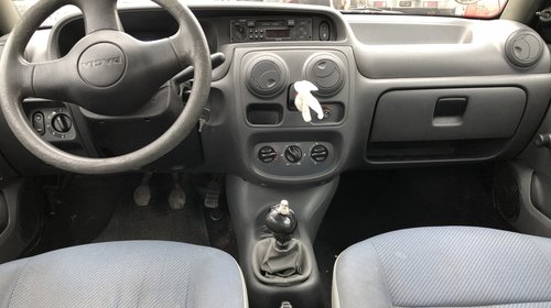 Dezmembrez Dacia Solenza 1.4 MPI