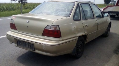 Dezmembrez Daewoo Cielo an 2003 motorizare 1.5 16V