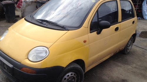 Dezmembrez daewoo matiz, an 2003, 900 benzina