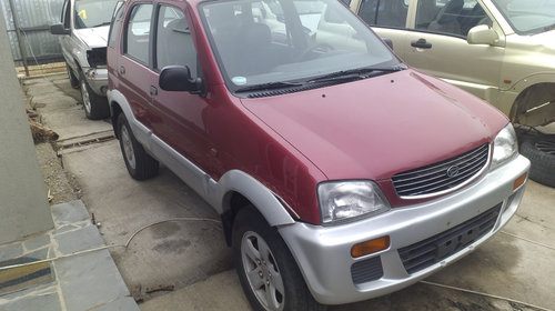 Dezmembrez daihatsu terios 1.3 benzina