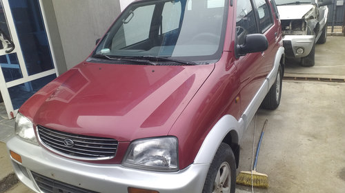 Dezmembrez daihatsu terios 1.3 benzina