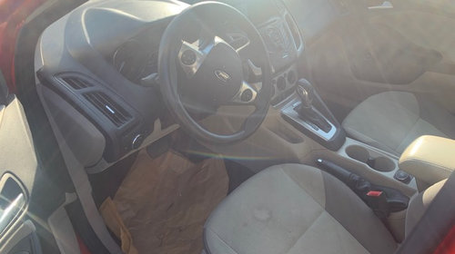 Dezmembrez dezmembram Ford Focus 3 hatchback an 2014 cutie automata , volan stanga motor benzina 2.0
