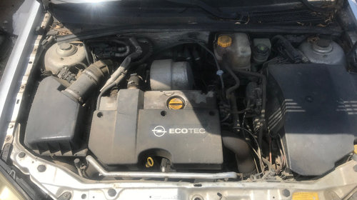 Dezmembrez/dezmembram opel vectra c motor 2.2 dti 16v 125 cp diesel non facelift 2001 - 2004 berlina