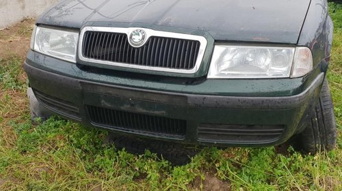 Dezmembrez dezmembram piese auto Skoda Octavi