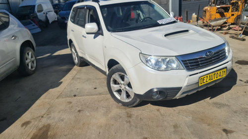 Dezmembrez dezmembram Subaru Forester 2.0 diesel an 2011 volan stanga