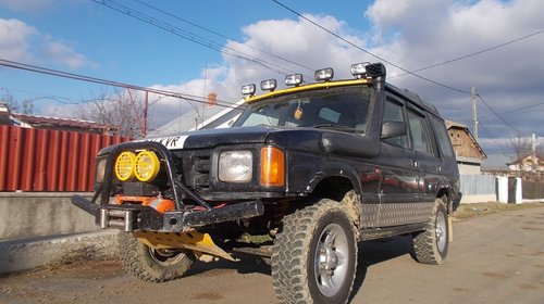 Dezmembrez / Dezmembrari Land Rover Discovery
