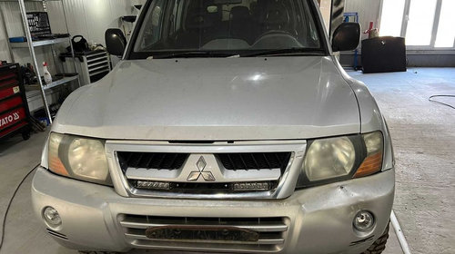 Dezmembrez/dezmembrari Mitsubishi Pajero Shogun III 3.2 DID 2000-2007