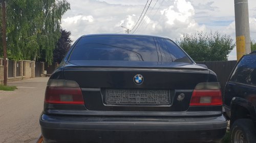 Dezmembrez dezmembrari piese auto BMW E39 525