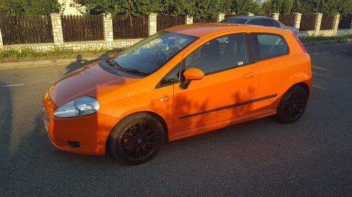 Dezmembrez dezmembrari piese auto Fiat Grande Punto 1.9 multijet 96kw 2007